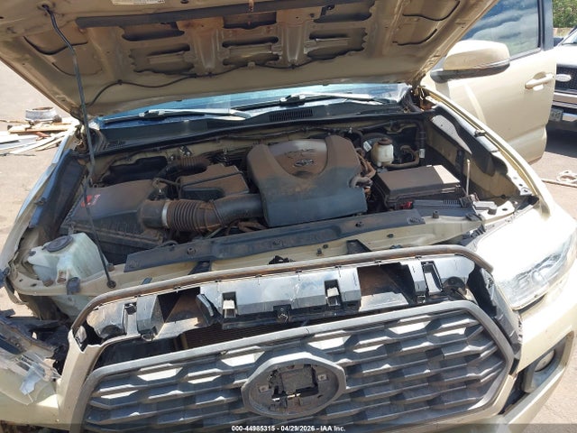 44985315 :رقم المزاد ، 5TFCZ5AN7LX224694 vin ، 2020 Toyota Tacoma Sr5 V6 مزاد بيع