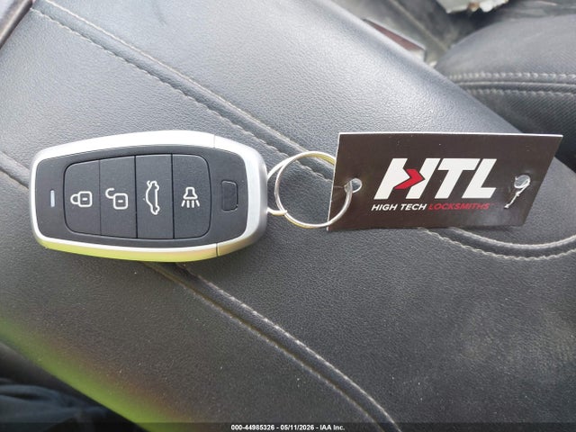 Продаж на аукціоні авто 2015 Chrysler 200 Limited, vin: 1C3CCCAB1FN596712, номер лоту: 44985326
