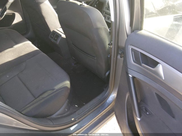 3VWC17AU9GM508332 Volkswagen Golf Sportwagen Tsi S 4-door