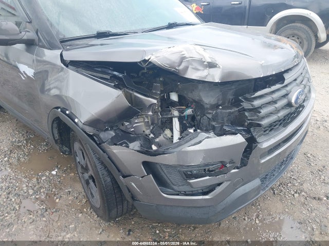 44985334 :رقم المزاد ، 1FM5K8AR0JGA15694 vin ، 2018 Ford Police Interceptor Utility مزاد بيع