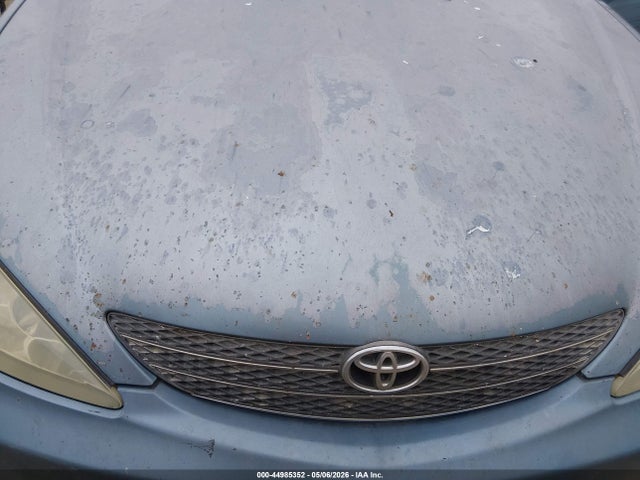2004 Toyota Camry Le V6 მანქანა იყიდება აუქციონზე, vin: 4T1BF32K94U589468, აუქციონის ნომერი: 44985352