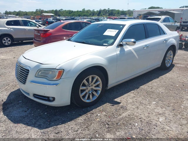 44985379 :رقم المزاد ، 2C3CCAET3EH382982 vin ، 2014 Chrysler 300c مزاد بيع