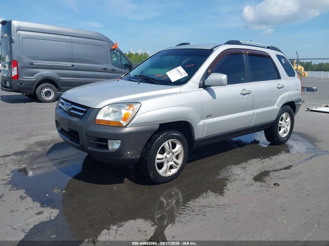 Auction sale of the 2005 Kia Sportage Ex V6/lx V6, vin: KNDJE723957068253, lot number: 44985394