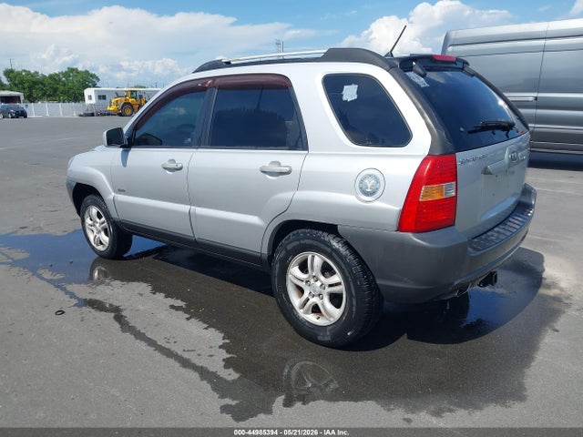 Auction sale of the 2005 Kia Sportage Ex V6/lx V6, vin: KNDJE723957068253, lot number: 44985394