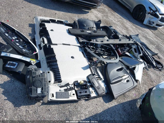44985398 :رقم المزاد ، W1N4M5BBXMW108008 vin ، 2021 Mercedes-benz Amg Glb 35 4matic مزاد بيع