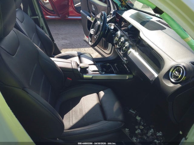 44985398 :رقم المزاد ، W1N4M5BBXMW108008 vin ، 2021 Mercedes-benz Amg Glb 35 4matic مزاد بيع