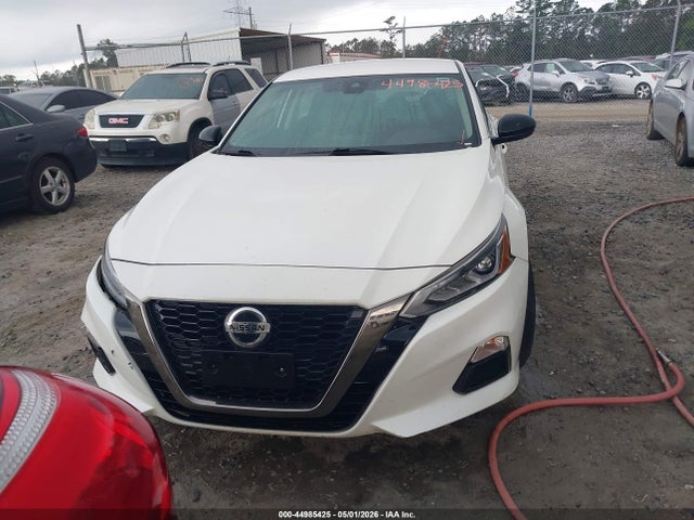 2020 Nissan Altima Sr Fwd მანქანა იყიდება აუქციონზე, vin: 1N4BL4CV3LC241994, აუქციონის ნომერი: 44985425
