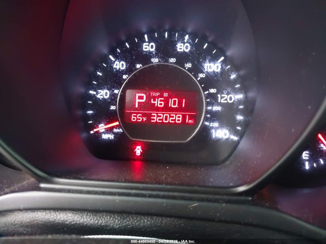 KNDJP3A59E7040667 KIA SOUL +