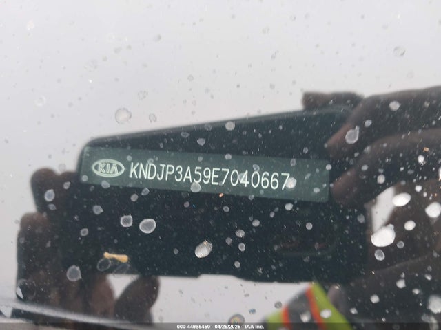 KNDJP3A59E7040667 KIA SOUL +