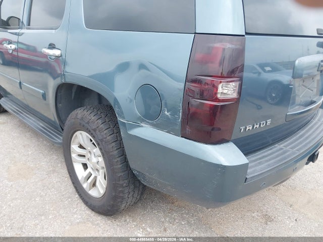 2008 Chevrolet Tahoe Ls მანქანა იყიდება აუქციონზე, vin: 1GNFC13C38R239182, აუქციონის ნომერი: 44985455
