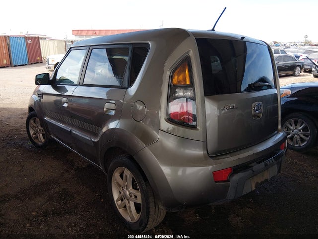 44985494 :رقم المزاد ، KNDJT2A25A7119128 vin ، 2010 Kia Soul + مزاد بيع