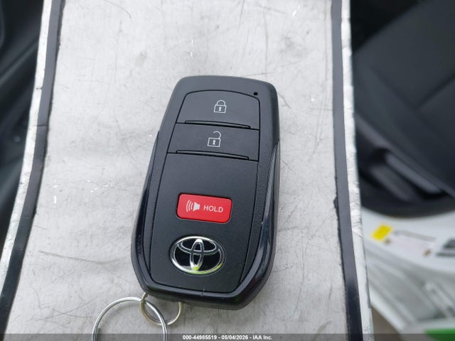 JTDACAAU6R3039030 Toyota Prius Le