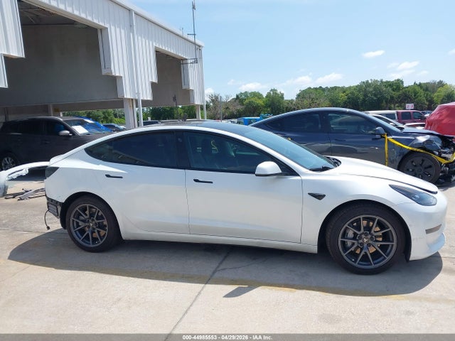 Tesla Model 3 Standard Range Plus Rear-wheel Drive 2021 5YJ3E1EA8MF919421 Image 13