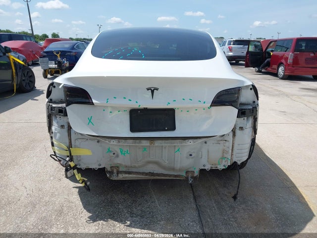 Tesla Model 3 Standard Range Plus Rear-wheel Drive 2021 5YJ3E1EA8MF919421 Image 16