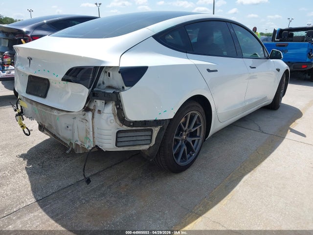 Tesla Model 3 Standard Range Plus Rear-wheel Drive 2021 5YJ3E1EA8MF919421 Image 4