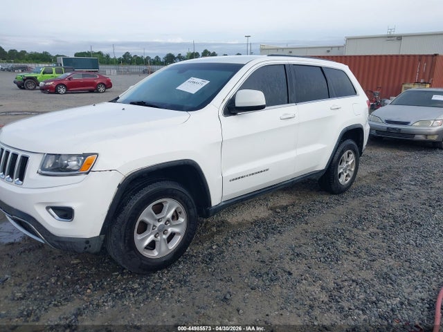 Продажа на аукционе авто 2015 Jeep Grand Cherokee Laredo, vin: 1C4RJEAG8FC895211, номер лота: 44985573