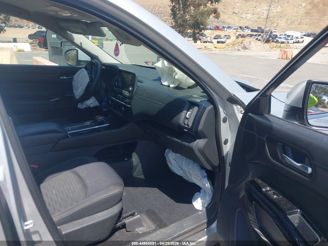 44985591 :رقم المزاد ، 5N1DR3AA2NC216238 vin ، 2022 Nissan Pathfinder S 2wd مزاد بيع