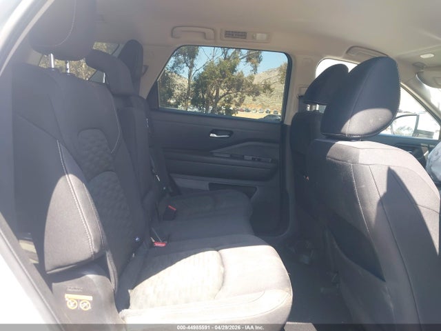 44985591 :رقم المزاد ، 5N1DR3AA2NC216238 vin ، 2022 Nissan Pathfinder S 2wd مزاد بيع