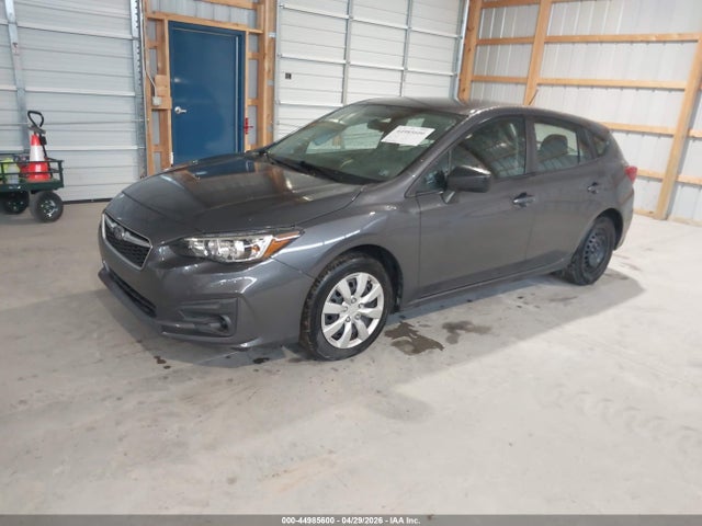 44985600 :رقم المزاد ، 4S3GTAA65J3748869 vin ، 2018 Subaru Impreza 2.0i مزاد بيع