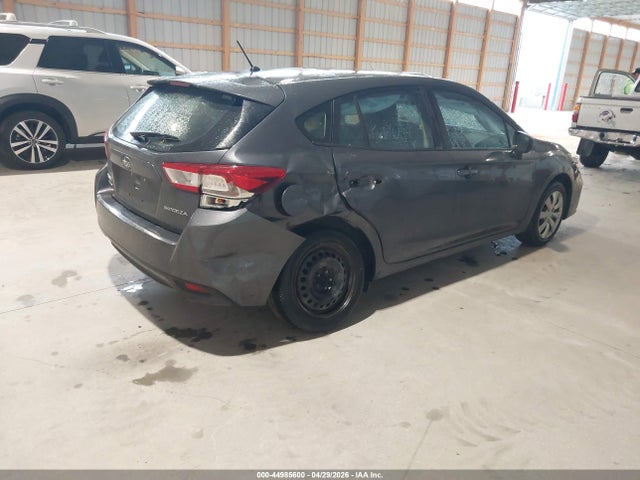 44985600 :رقم المزاد ، 4S3GTAA65J3748869 vin ، 2018 Subaru Impreza 2.0i مزاد بيع