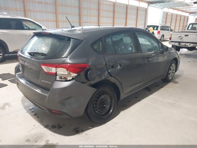 44985600 :رقم المزاد ، 4S3GTAA65J3748869 vin ، 2018 Subaru Impreza 2.0i مزاد بيع