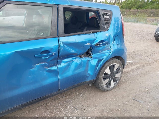 Auction sale of the 2016 Kia Soul +, vin: KNDJP3A57G7346821, lot number: 44985620