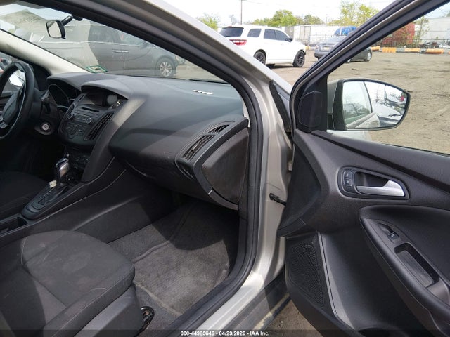 Продаж на аукціоні авто 2015 Ford Focus Se, vin: 1FADP3F26FL317088, номер лоту: 44985646