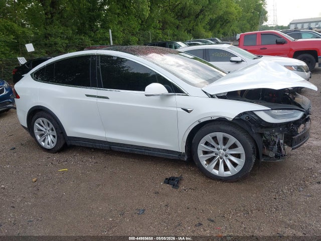 Tesla Model X 100d/75d/long Range/standard Range 2019 5YJXCDE22KF185678 Image 14