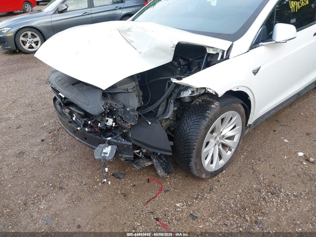 Tesla Model X 100d/75d/long Range/standard Range 2019 5YJXCDE22KF185678 Image 20