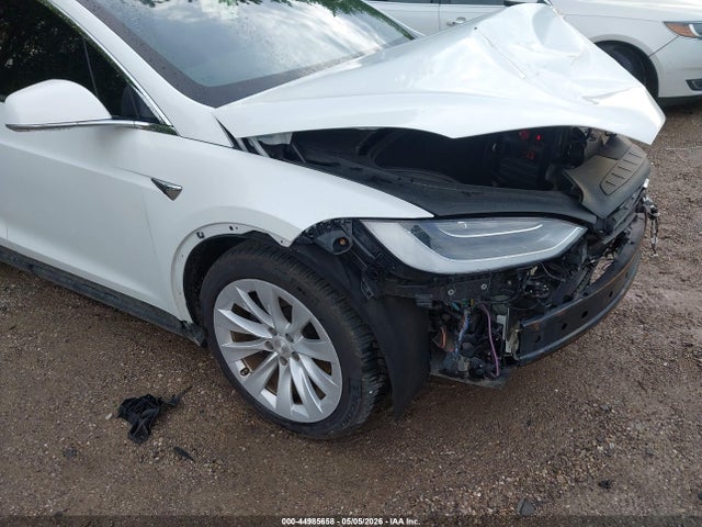 Tesla Model X 100d/75d/long Range/standard Range 2019 5YJXCDE22KF185678 Image 21