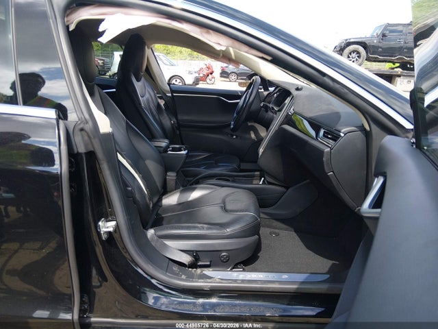 2015 Tesla Model S 60/70/85 მანქანა იყიდება აუქციონზე, vin: 5YJSA1H18FF094566, აუქციონის ნომერი: 44985726