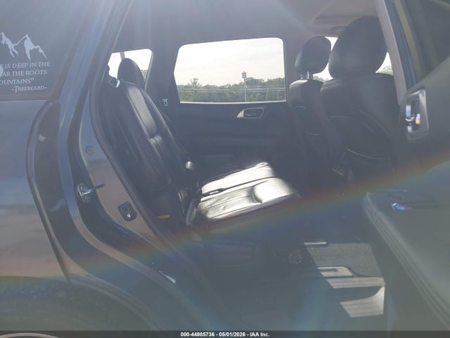 5N1AR2MN8FC697495 Nissan Pathfinder Platinum