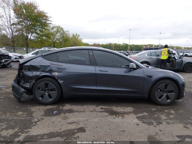 2023 Tesla Model 3 Rear-wheel Drive მანქანა იყიდება აუქციონზე, vin: 5YJ3E1EA3PF512451, აუქციონის ნომერი: 44985739