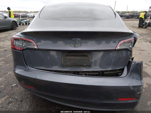 2023 Tesla Model 3 Rear-wheel Drive მანქანა იყიდება აუქციონზე, vin: 5YJ3E1EA3PF512451, აუქციონის ნომერი: 44985739