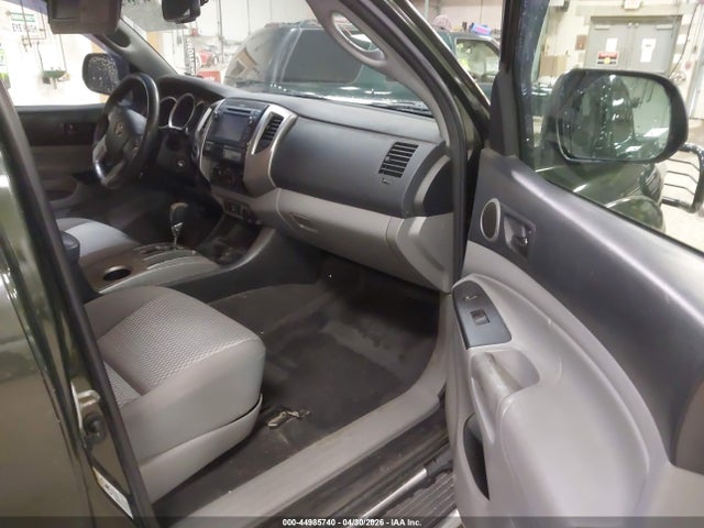 44985740 :رقم المزاد ، 5TFUU4EN2DX057895 vin ، 2013 Toyota Tacoma Base V6 مزاد بيع