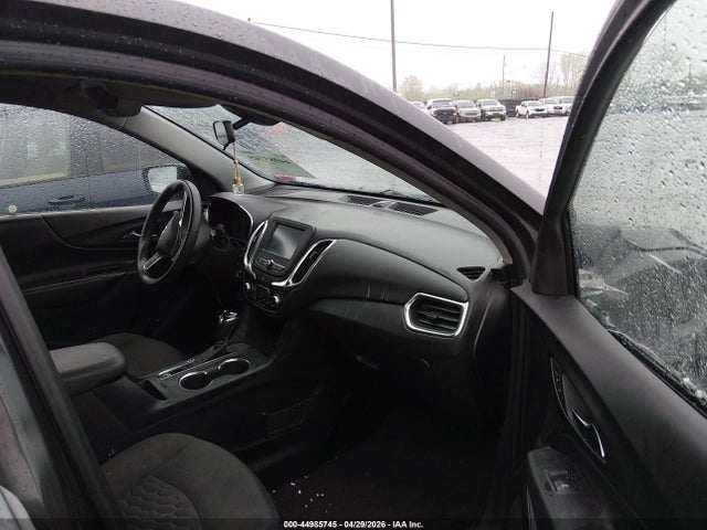 Продажа на аукционе авто 2018 Chevrolet Equinox Lt, vin: 2GNAXJEV7J6106522, номер лота: 44985745