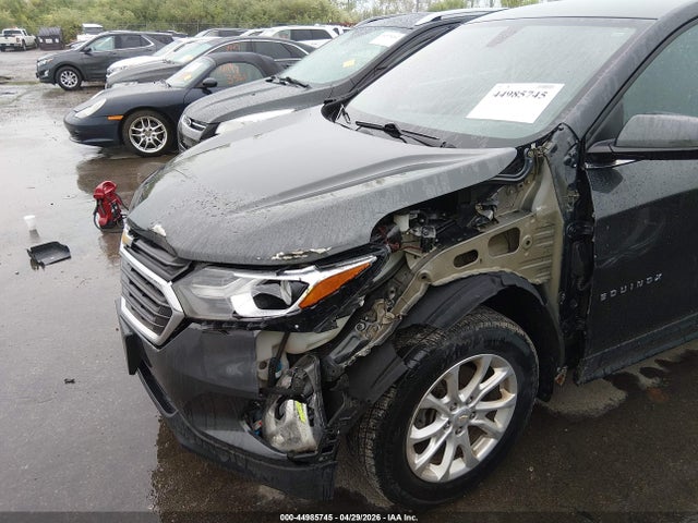 Продажа на аукционе авто 2018 Chevrolet Equinox Lt, vin: 2GNAXJEV7J6106522, номер лота: 44985745