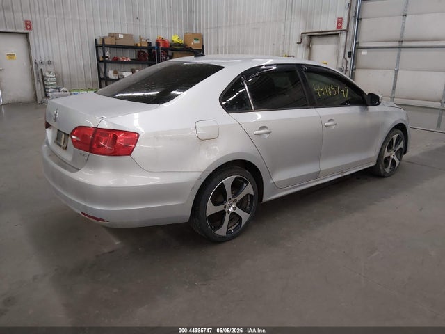 2012 Volkswagen Jetta 2.0l Tdi მანქანა იყიდება აუქციონზე, vin: 3VWLL7AJ1CM010751, აუქციონის ნომერი: 44985747