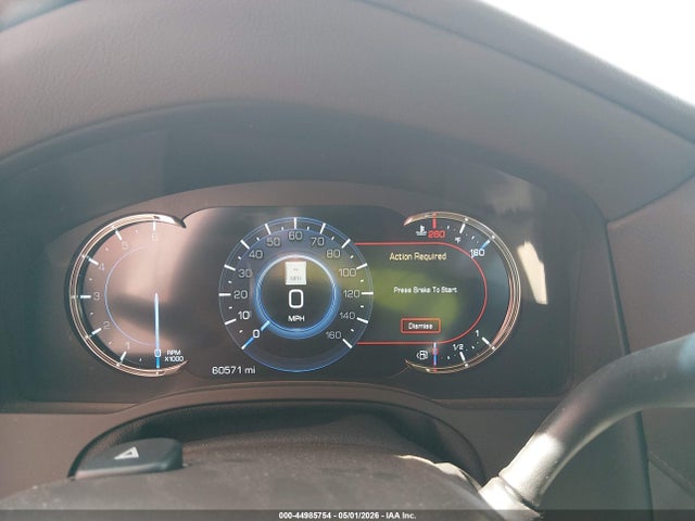 Продажа на аукционе авто 2017 Cadillac Escalade Premium Luxury, vin: 1GYS3CKJ8HR296958, номер лота: 44985754