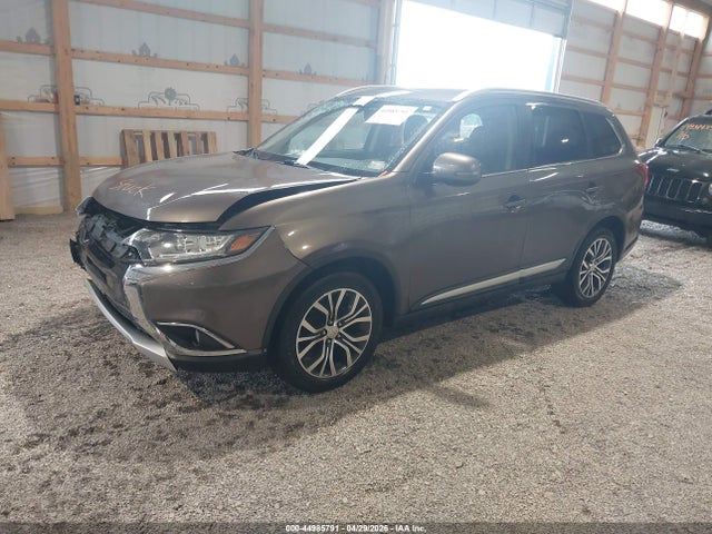 Продажа на аукционе авто 2017 Mitsubishi Outlander Se/sel, vin: JA4AZ3A36HZ050732, номер лота: 44985791