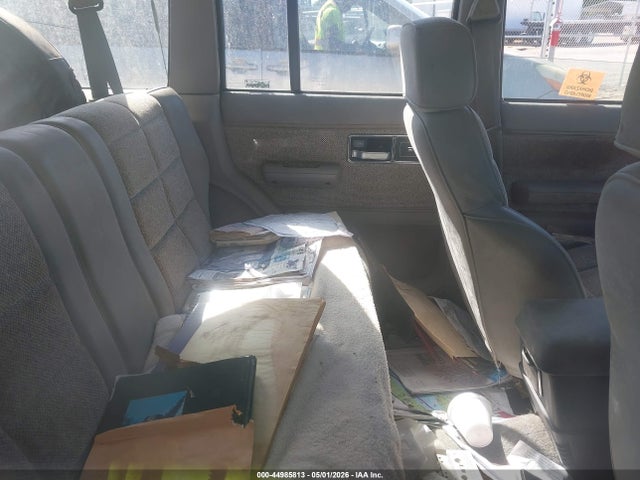 Продажа на аукционе авто 1992 Jeep Cherokee Laredo, vin: 1J4FJ58S8NL113804, номер лота: 44985813