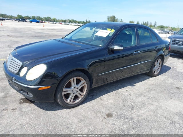 44985881 :رقم المزاد ، WDBUF65J35A687978 vin ، 2005 Mercedes-benz E 320 مزاد بيع