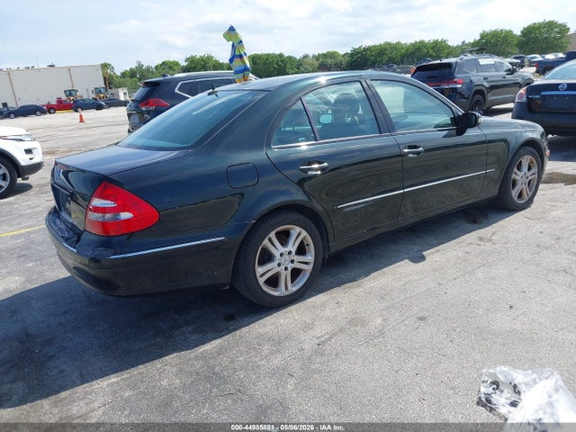 44985881 :رقم المزاد ، WDBUF65J35A687978 vin ، 2005 Mercedes-benz E 320 مزاد بيع