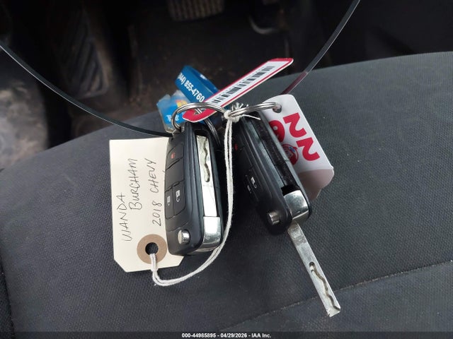 Продажа на аукционе авто 2018 Chevrolet Trax Ls, vin: 3GNCJNSBXJL301232, номер лота: 44985895