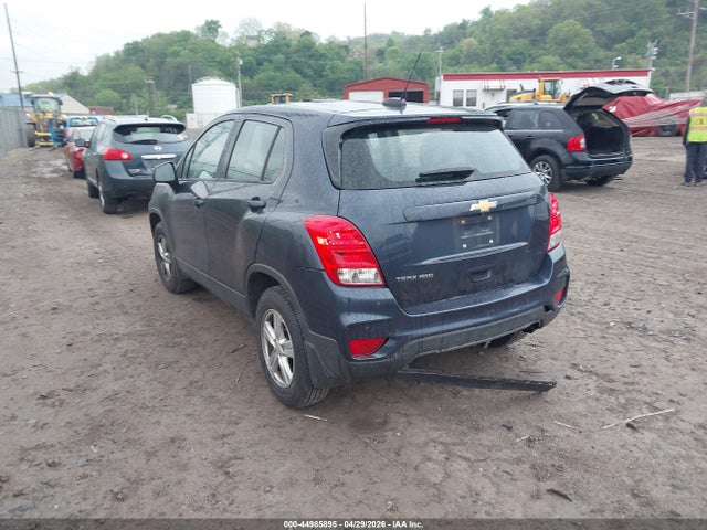 Продажа на аукционе авто 2018 Chevrolet Trax Ls, vin: 3GNCJNSBXJL301232, номер лота: 44985895