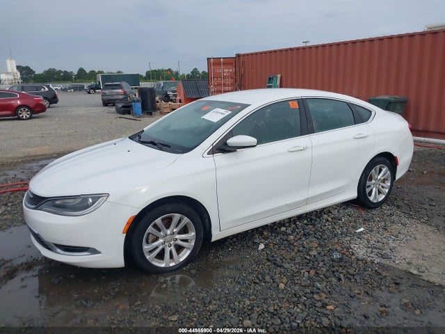 2015 Chrysler 200 Limited მანქანა იყიდება აუქციონზე, vin: 1C3CCCAB5FN743128, აუქციონის ნომერი: 44985900