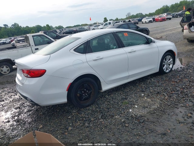 2015 Chrysler 200 Limited მანქანა იყიდება აუქციონზე, vin: 1C3CCCAB5FN743128, აუქციონის ნომერი: 44985900