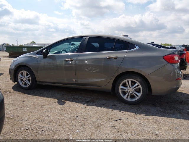 Продаж на аукціоні авто 2017 Chevrolet Cruze Lt Auto, vin: 1G1BE5SM6H7180300, номер лоту: 44985907