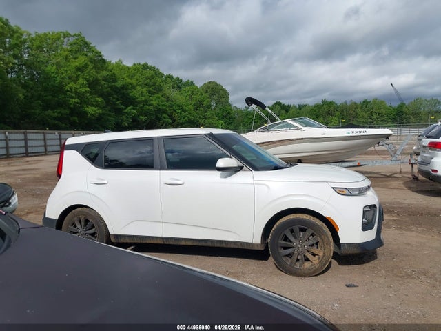 Продаж на аукціоні авто 2021 Kia Soul Lx, vin: KNDJ23AU2M7127685, номер лоту: 44985940