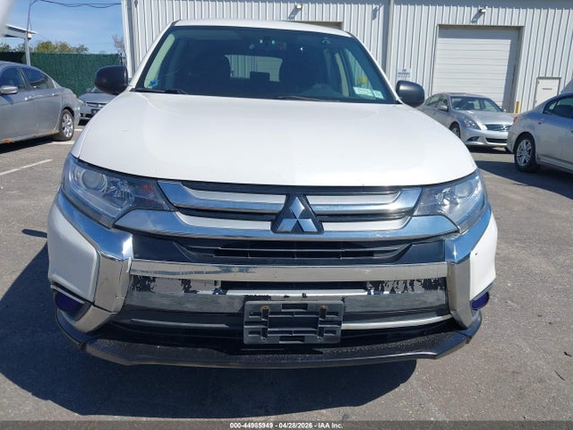 Продаж на аукціоні авто 2017 Mitsubishi Outlander Es, vin: JA4AZ2A3XHZ058245, номер лоту: 44985949